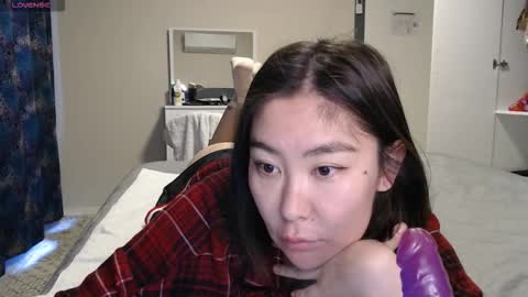 maya_kumashiro online show from November 18, 6:05 am