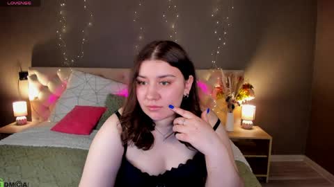 Maya online show from April 9, 1:20 am