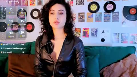 Maya online show from April 19, 6:10 pm