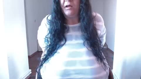 Maya online show from April 20, 5:43 am