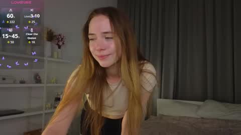 My name is Kara  online show from September 14, 8:32 pm