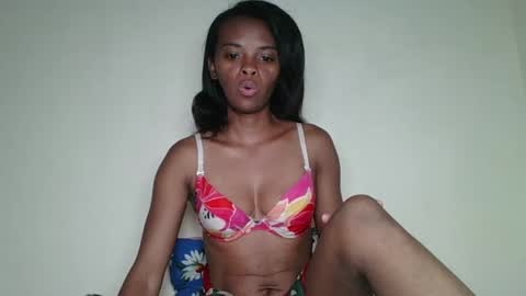 mayalabelle online show from November 15, 1:13 pm