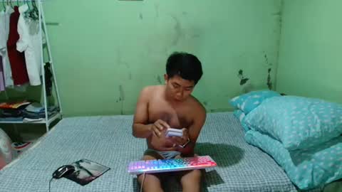 mayangbungol online show from July 8, 1:47 pm