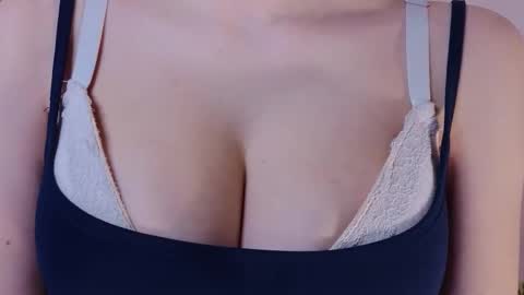 Alice online show from February 12, 4:43 pm