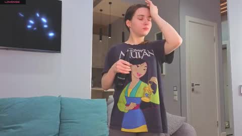 My name Casey  online show from November 21, 4:43 am