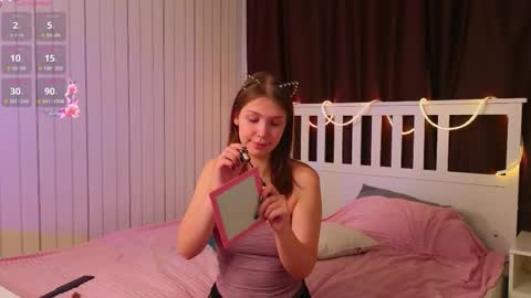 Ann online show from December 3, 7:25 pm