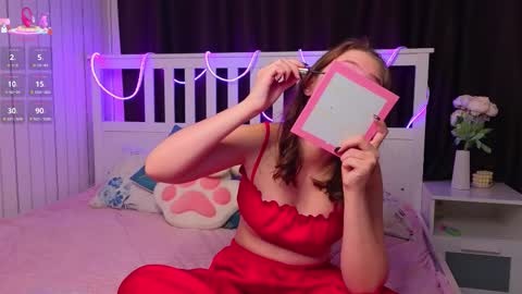 Ann online show from November 25, 8:18 pm