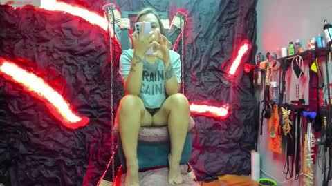 mazmorra_punishmentbdsm online show from February 20, 2:11 am