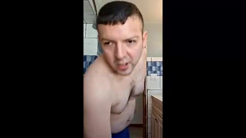 Mcmuffin1827 online show from April 20, 3:37 pm