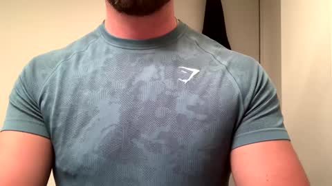 mcr8080 online show from January 9, 5:44 am