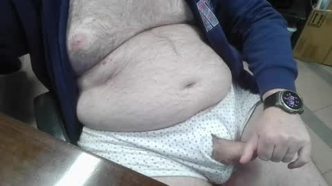 mdm1981 online show from April 21, 6:26 pm