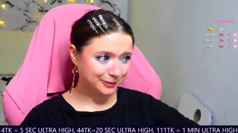 Snapshot of me_hanna chatting on March 5, 10:43 pm Hanna online show from March 5, 10:43 pm