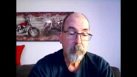 me at home online show from March 15, 6:33 pm