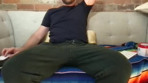 mecc2c online show from December 25, 2:35 am