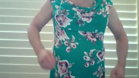 Snapshot of meddib1 chatting on October 28, 9:38 pm Dave 63 online show from October 28, 9:38 pm