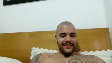 filippoae online show from February 9, 9:17 pm