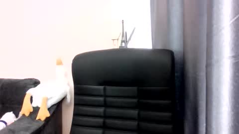 Snapshot of medjik_lool chatting on October 21, 8:19 am Oltereodora-lima online show from October 21, 8:19 am