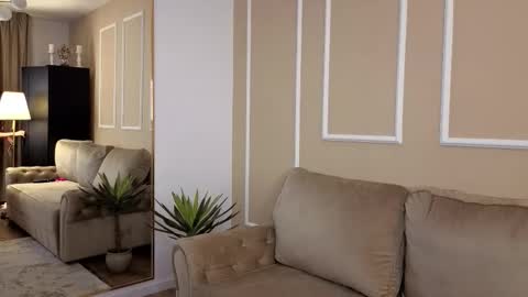 MedussaEyes online show from November 10, 9:28 pm