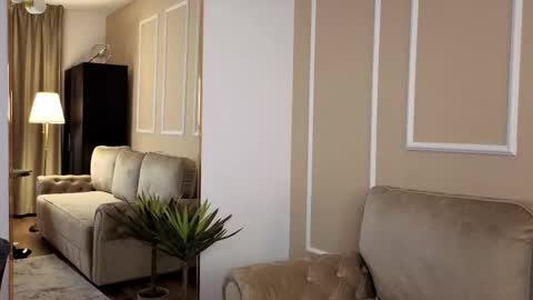 MedussaEyes online show from October 20, 9:31 pm