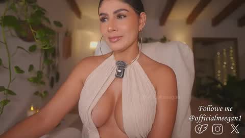 Andrea  online show from March 28, 2:07 pm