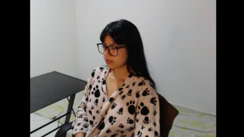 Meg4n Miauuuu online show from April 23, 9:50 am