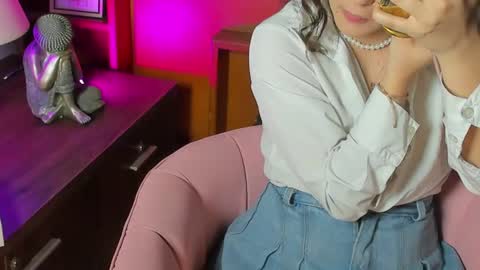 megaan_rouse online show from July 15, 11:59 am