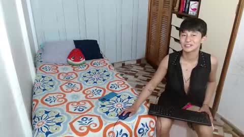 Megan seanz online show from December 1, 2:37 pm