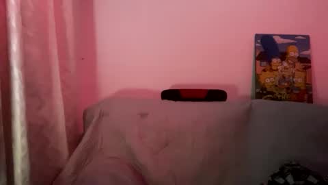 Snapshot of megan_1907 chatting on February 21, 11:43 pm megan_1907 online show from February 21, 11:43 pm