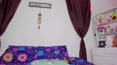 M E G A N online show from October 2, 8:07 pm