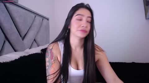 Megan Bluee online show from September 17, 2:53 pm