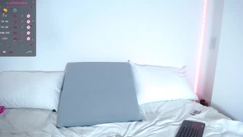 Megan Bluee online show from December 11, 3:26 pm