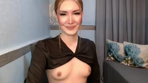 Megan online show from June 22, 5:53 pm