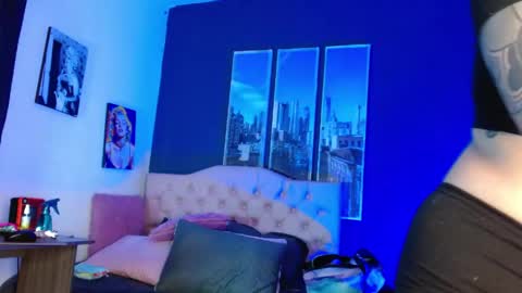 Valentina online show from May 9, 1:50 pm