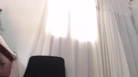 Megan Shadow  online show from April 4, 9:11 pm