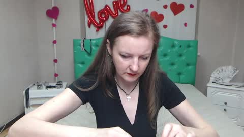 MeganPirs online show from April 10, 9:52 pm