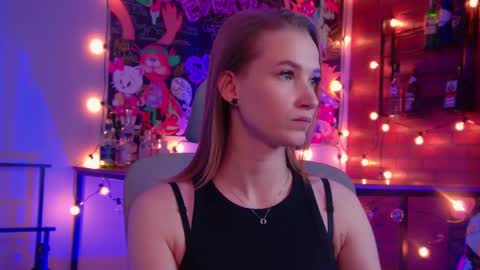 megan online show from April 22, 8:49 pm