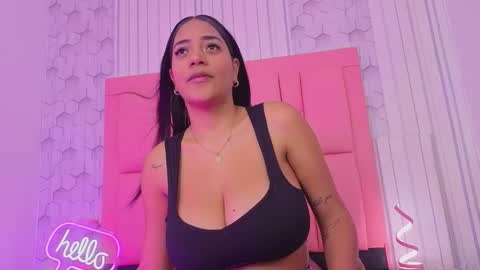 megansecreet online show from December 17, 9:21 pm