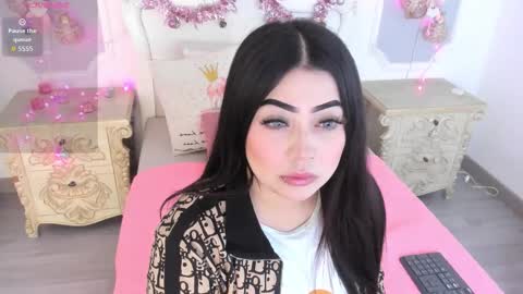 Megan online show from December 2, 11:41 am