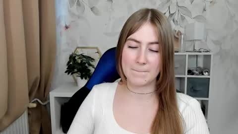 Megan online show from March 26, 4:01 pm