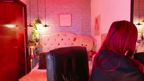 Meghan online show from December 3, 2:56 am