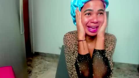 Meghan Alexandra Susex Fenty online show from December 5, 5:50 am