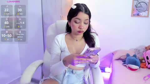 Ann online show from March 22, 2:04 am