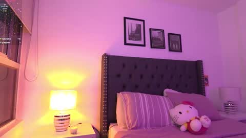 meiis3 online show from November 8, 2:58 am