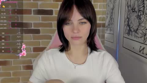 Snapshot of mekepo chatting on October 13, 3:03 pm Katie  Payne online show from October 13, 3:03 pm