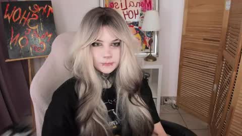 mekurisu online show from May 22, 2:18 am