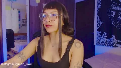 Melissa  -  -  Please help me to reach 100 thumbs up online show from April 22, 11:01 pm