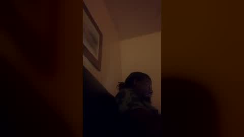 mel_hart_jr online show from July 13, 6:28 am