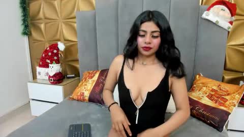 Melani online show from December 17, 1:51 pm