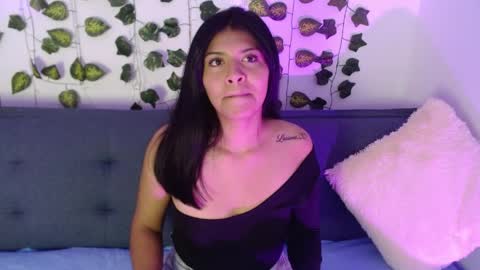 melanie online show from June 1, 10:11 pm