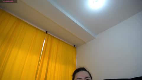Melanie Parker online show from May 26, 12:44 pm